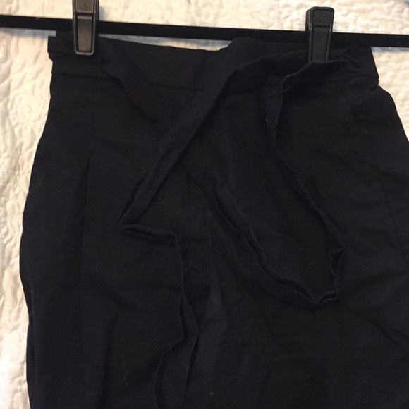 Like new jcrew black shorts - Picture 3 of 5